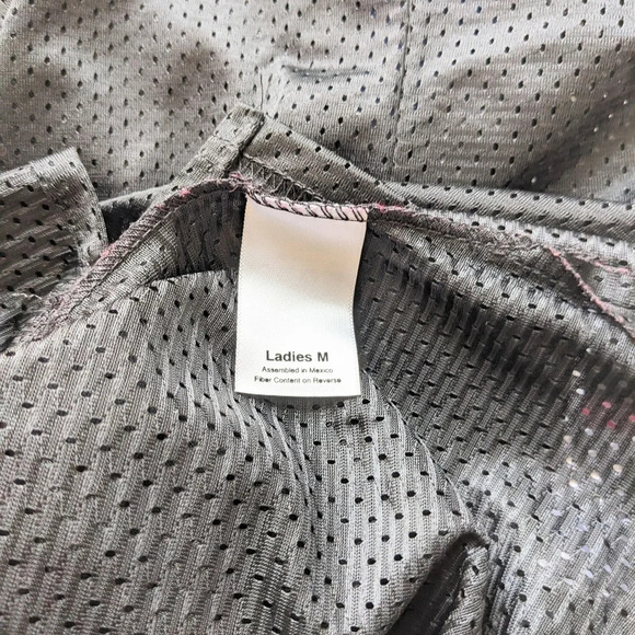 Women “Warriors” Team Sports Jersey - Picture 6 of 7